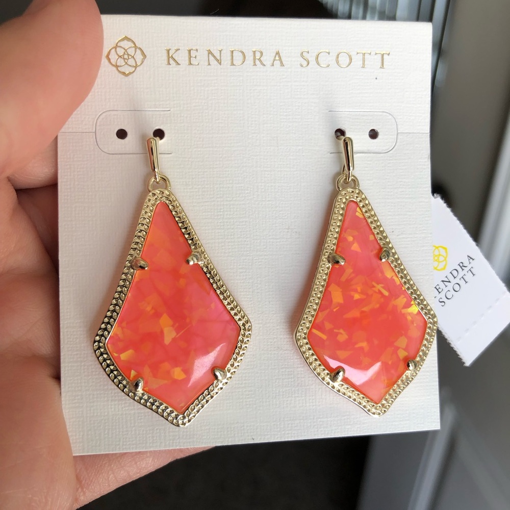 Kendra Scott Orange Coral Alexandra (limited edition Texas Exclusive) - Picture 2 of 4